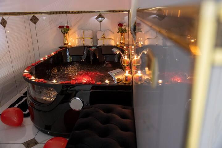Gd Luxury Suite Рандацо Екстериор снимка